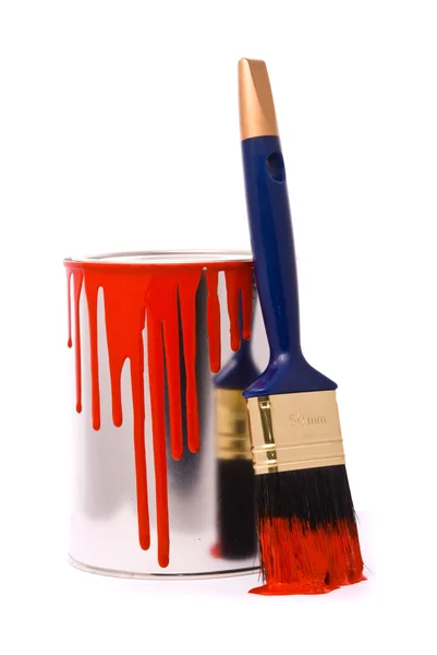 Can of red paint and professional brush — Stock Photo, Image