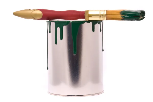 Can of green paint and professional brush — Stock Photo, Image