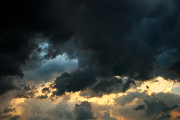 Грозовые облака . — стоковое фото
