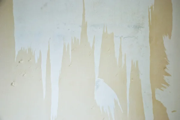 수리입니다. 벽지의 제거. — 스톡 사진