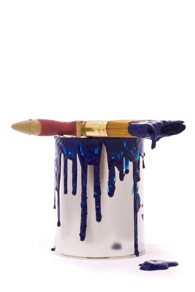 Lata de tinta azul e escova profissional — Fotografia de Stock