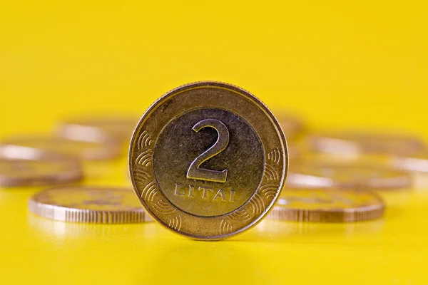 Dvě litas mince — Stock fotografie