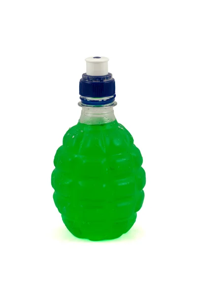 Bouteille en plastique de boisson verte — Photo