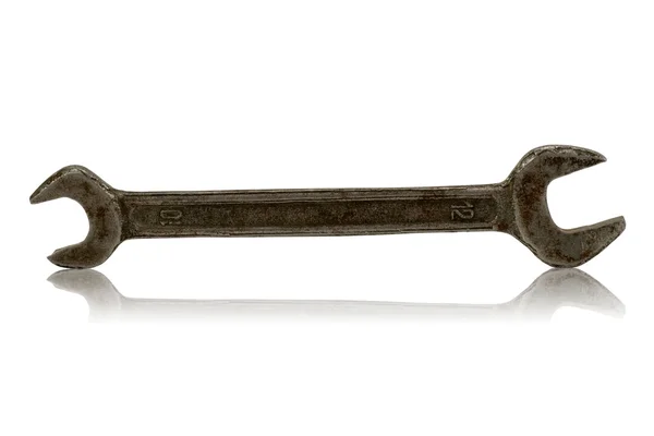 Paslı ve siyah somun anahtarı — Stok fotoğraf