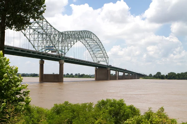 Ponte sobre Mississippi — Fotografia de Stock