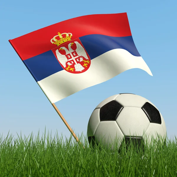 Bola Futebol Grama Bandeira Sérvia Contra Céu Azul — Fotografia de Stock