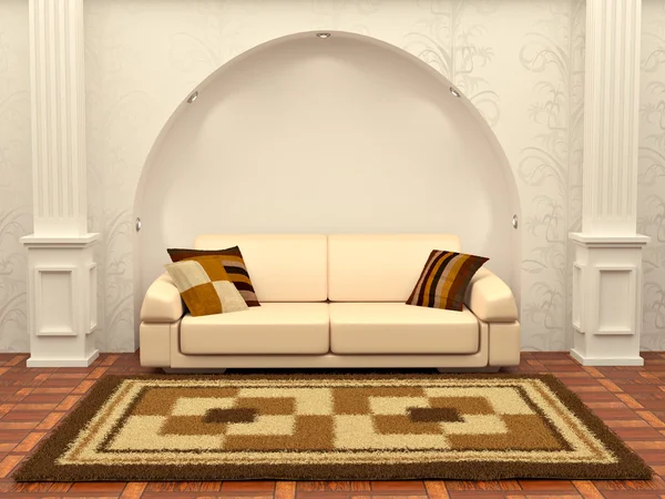 Inteiror. καναπέ ανάμεσα στις κολόνες στο λευκό δωμάτιο — Φωτογραφία Αρχείου