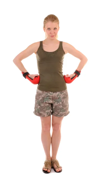 Kız kırmızı boks eldivenleri ile eğlenceli bir — Stok fotoğraf