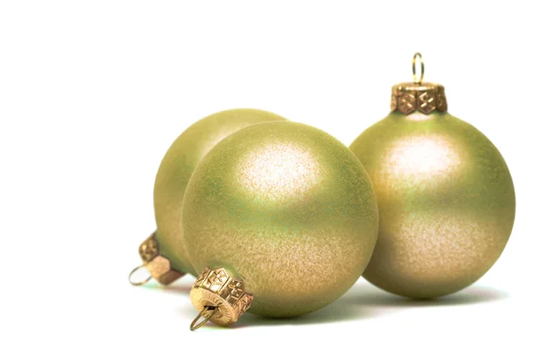 Kerstmis decoratie ballen geïsoleerd op wit — Stockfoto
