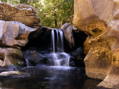 Mill river falls