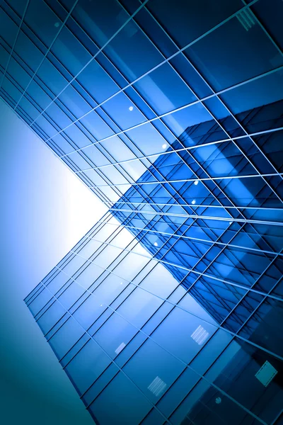 Silhouette di vetro di grattacieli di notte — Foto Stock