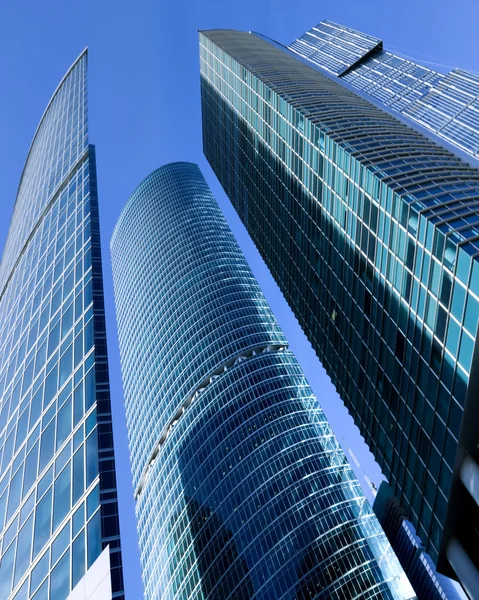 Neues Gebiet von Wolkenkratzern im Geschäftszentrum — Stockfoto