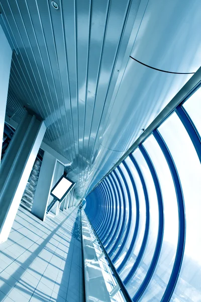 Corredor azul, estação de metro interior — Fotografia de Stock