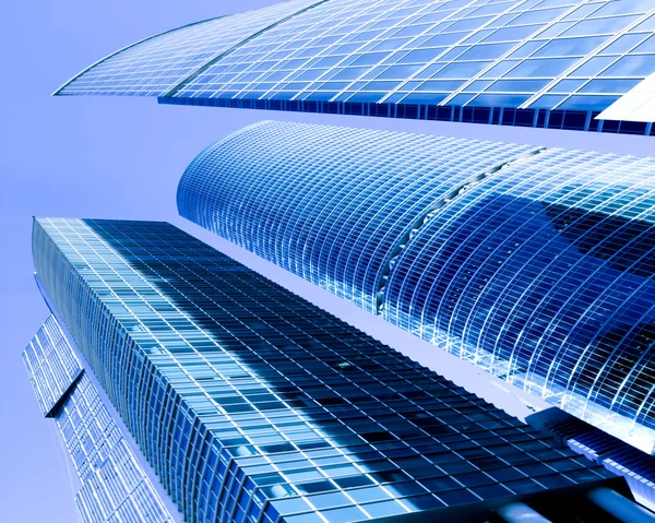Neues Gebiet von Wolkenkratzern im Geschäftszentrum — Stockfoto