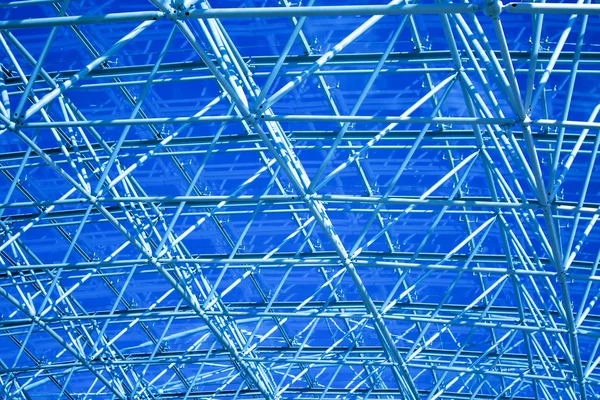 Streszczenie niebieski sufit geometryczne — Zdjęcie stockowe