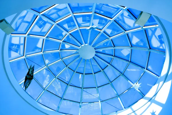 抽象蓝色几何天花板 — 图库照片