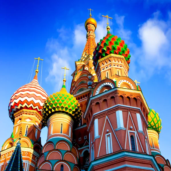 Catedral de San Basilio en la Plaza Roja de Moscú — Foto de Stock