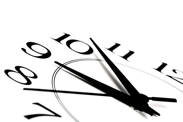 Reloj blanco que muestra el tiempo alrededor de nueve aislados —  Fotos de Stock