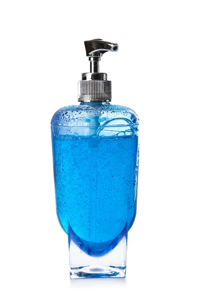 Blauwe vloeibare zeep in transparante fles geïsoleerd — Stockfoto