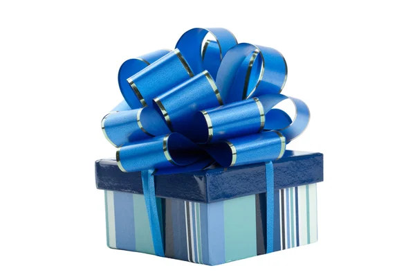 Blauwe geschenkdoos met strik geïsoleerd — Stockfoto