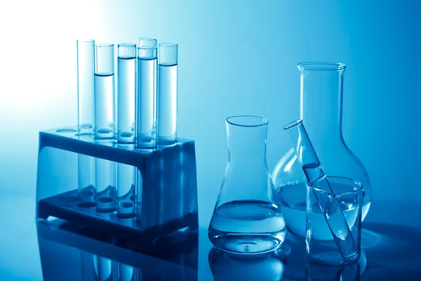 Equipo químico de laboratorio — Foto de Stock