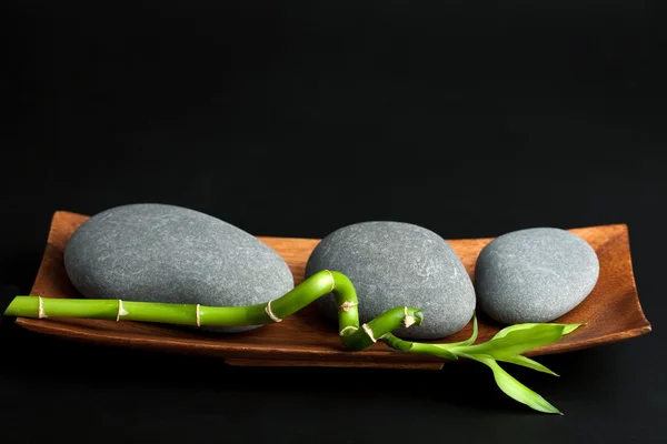 Wellness-Steine und Bambus — Stockfoto
