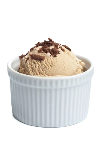 孤立的巧克力冰淇淋 — 图库照片