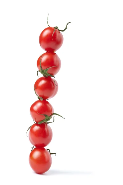 Línea de tomates aislados —  Fotos de Stock