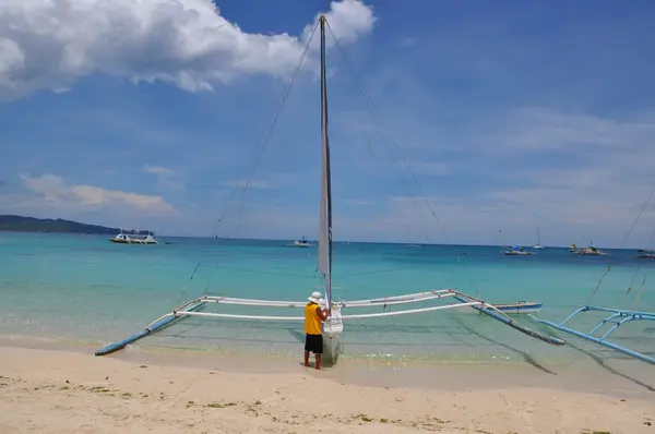 Traditionelles philippinisches Segelboot — Stockfoto