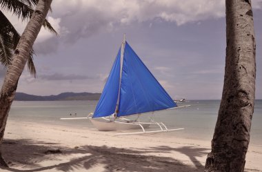 Traditional phillipino sailboat clipart