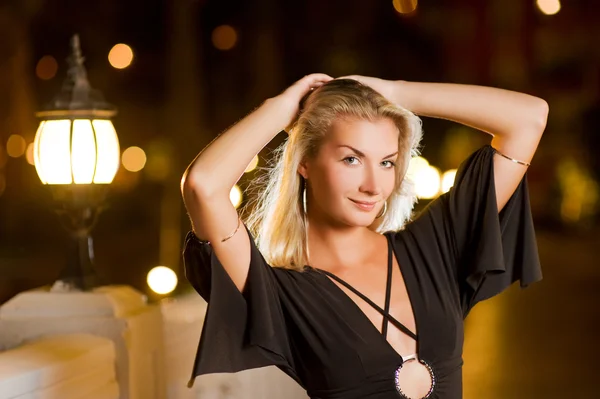 Beautiful Young Woman Relaxing Outdoors Night — Stock Photo, Image