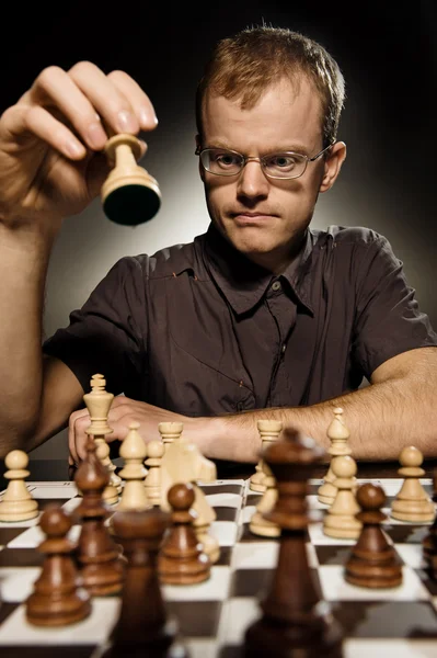 Átgondolt sakkmester — Stock Fotó