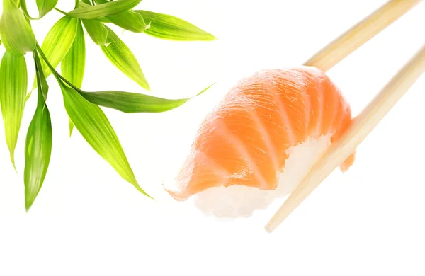 Trä Ätpinnar Håller Lax Sashimi — Stockfoto