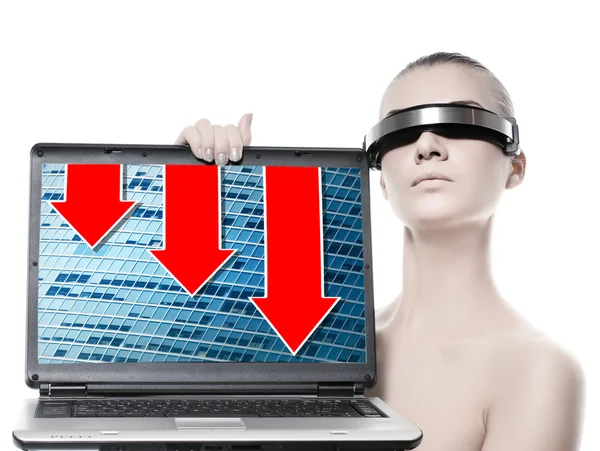 Mulher Cibernética Bonita Com Computador Portátil Gráficos Vermelhos Descendo Uma — Fotografia de Stock