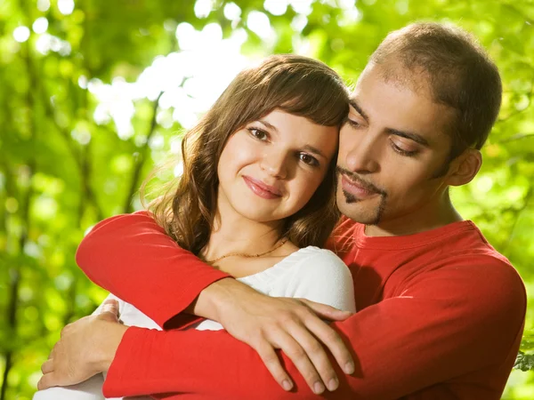 Young Couple Love Outdoors Close Portrait — Stock Photo, Image