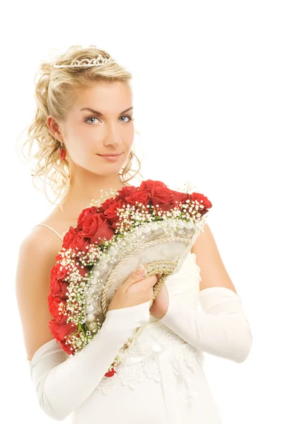 Mooie jonge bruid met luxe boeket van rode rozen. geïsoleerd — Stockfoto