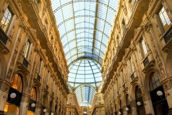 Famoso centro comercial Vittorio Emanuele II Galeria de Compras (Mi — Fotografia de Stock