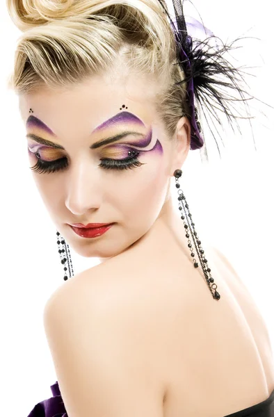 Vacker ung kvinna med konstnärliga make-up — Stockfoto