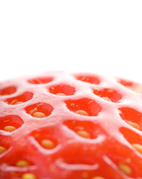 白い背景に隔離された熟したイチゴ — ストック写真