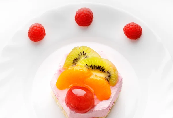 Tasty low-calorie fruit cake — Stock Photo, Image