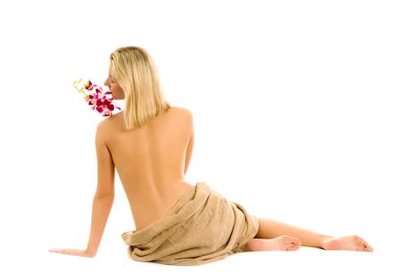 Mooie Jonge Vrouw Met Orchideebloem Geïsoleerd Witte Achtergrond — Stockfoto
