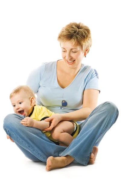 Mãe Feliz Brincando Com Bebê Bonito Isolado Fundo Branco — Fotografia de Stock