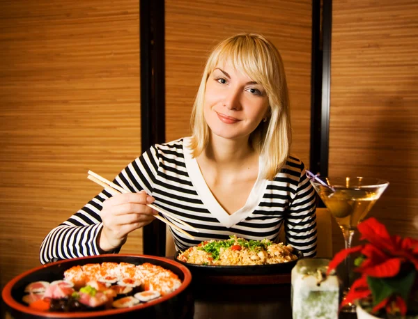 Mädchen Einem Restaurant — Stockfoto