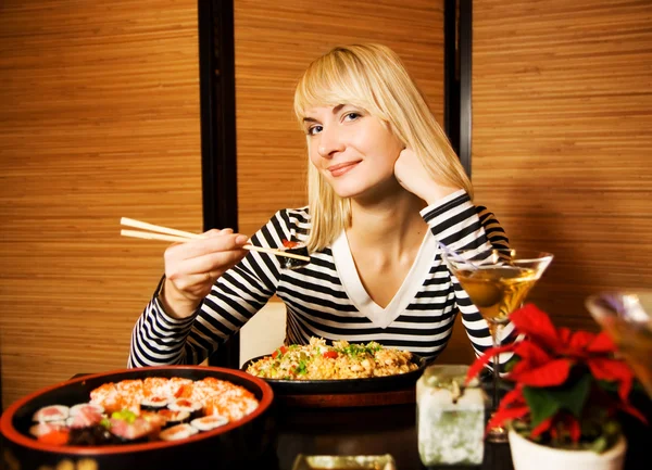 Mädchen Einem Restaurant — Stockfoto