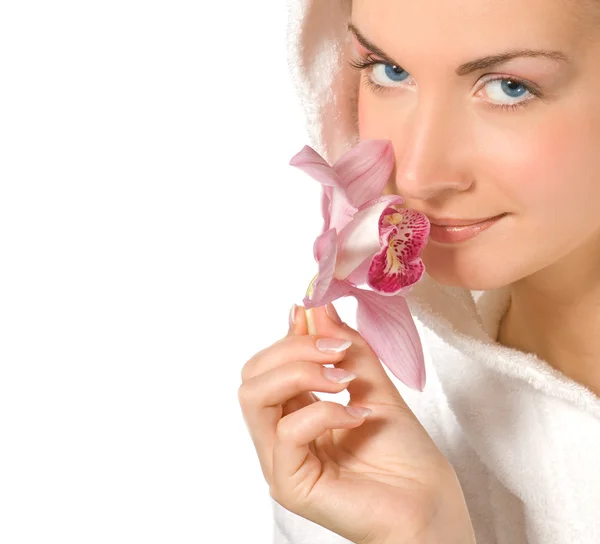 Mooi Meisje Holding Orchidee Bloem Haar Handen — Stockfoto