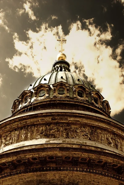 キリスト教の教会のセピア色のトーン画像 — ストック写真