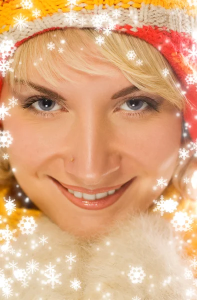 Süßes Mädchen in Winterkleidung Nahaufnahme Porträt — Stockfoto
