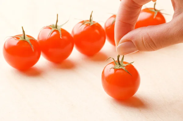 Ripe small tomatoes — Stock Photo, Image