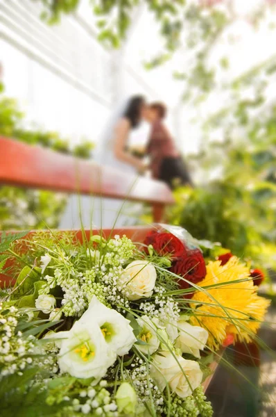 Matrimonio momento speciale (concentrarsi sui fiori ) — Foto Stock