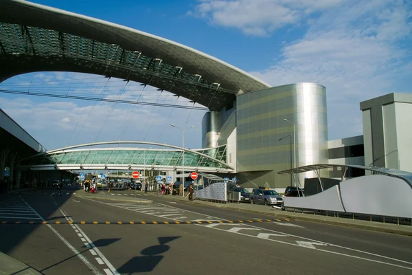Аеропорт, термінал в Москві — стокове фото